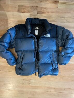 The North Face Men’s Navy Blue 700 Down Puffer Jacket